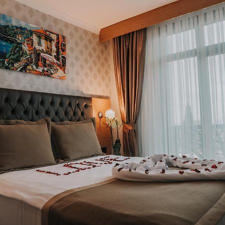 Otel Grand Lark Istanbulská provincie Exteriér fotografie
