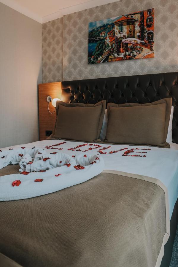 Otel Grand Lark Istanbulská provincie Exteriér fotografie