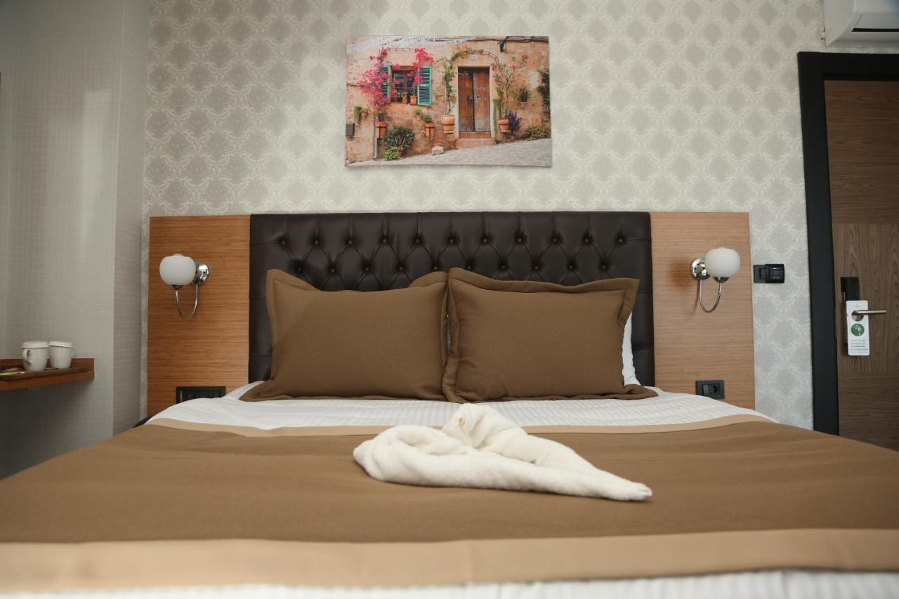 Otel Grand Lark Istanbulská provincie Exteriér fotografie