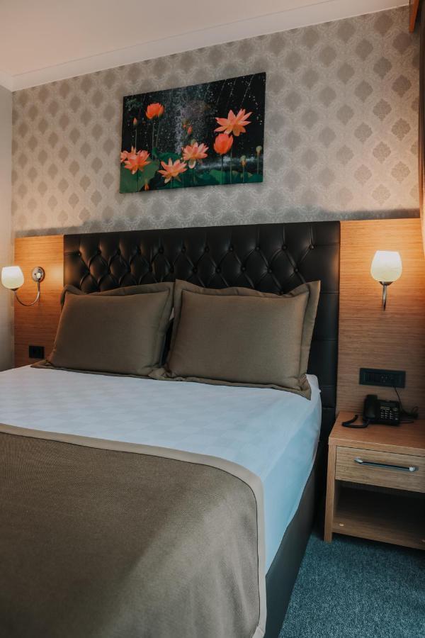Otel Grand Lark Istanbulská provincie Exteriér fotografie