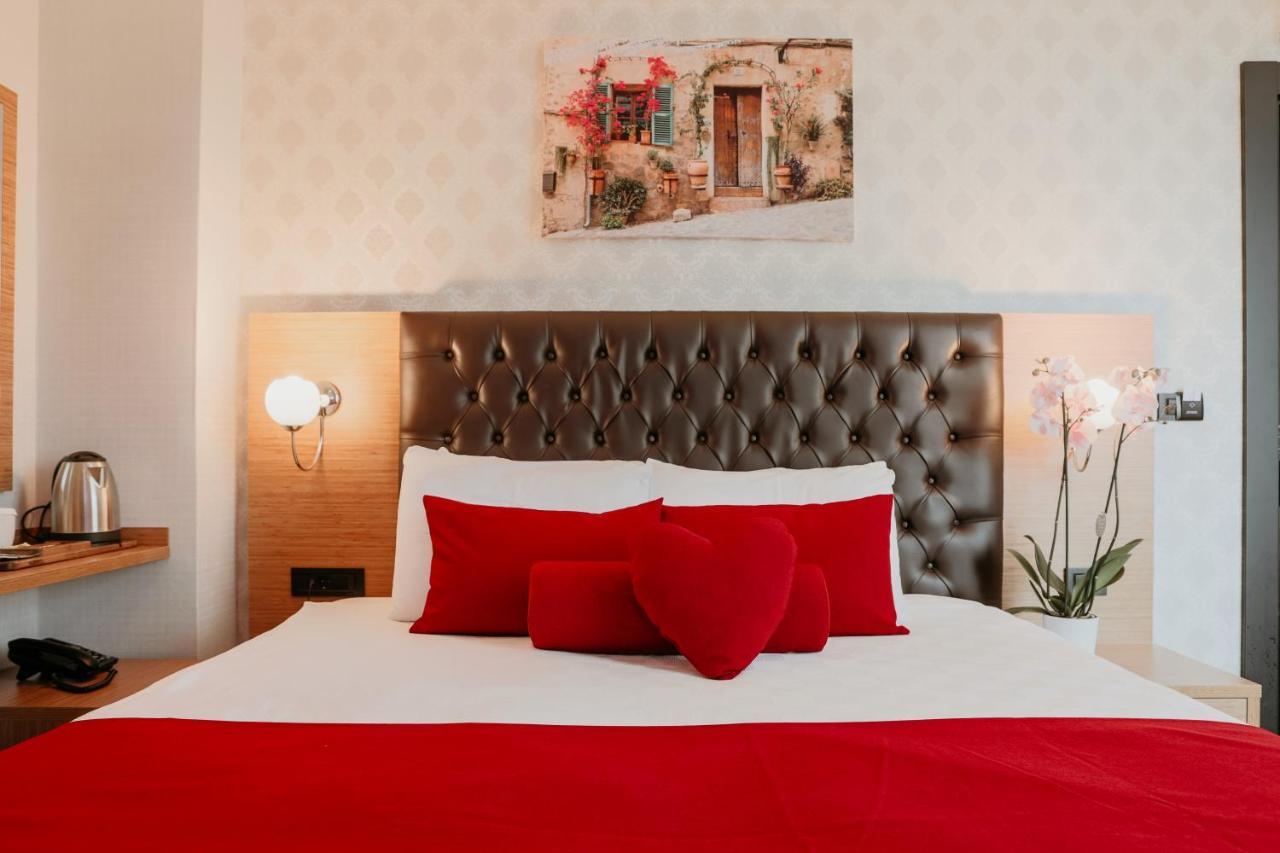 Otel Grand Lark Istanbulská provincie Exteriér fotografie
